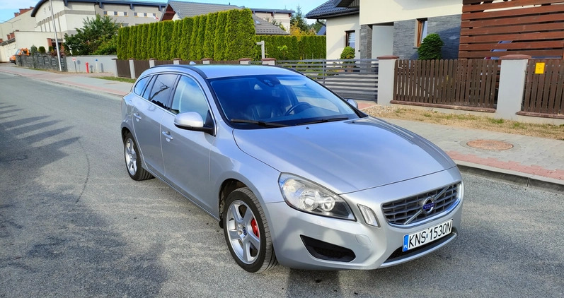 Volvo V60 cena 29900 przebieg: 209000, rok produkcji 2012 z Sopot małe 79